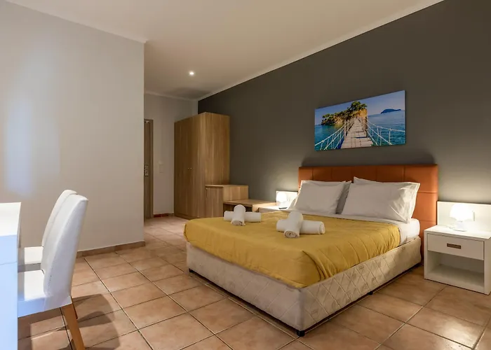 酒店 White Olive Premium Cameo 4*