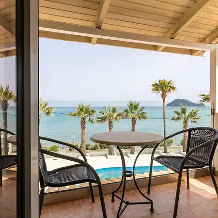 Hotel White Olive Premium Cameo 4*