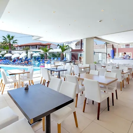 White Olive Premium Cameo Hotel