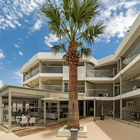 Hotel White Olive Premium Cameo 4*