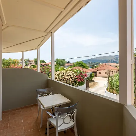 White Olive Premium Cameo 호텔