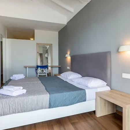 Otel White Olive Premium Cameo Zakintos